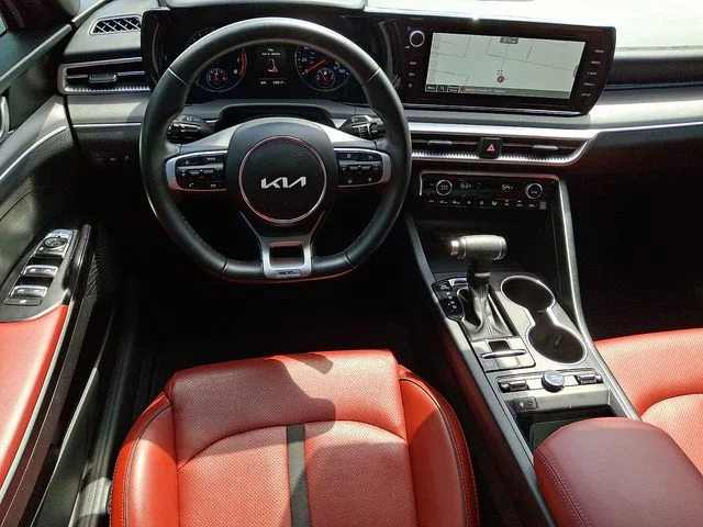Certified Used 2024 White Kia GT-Line image 12