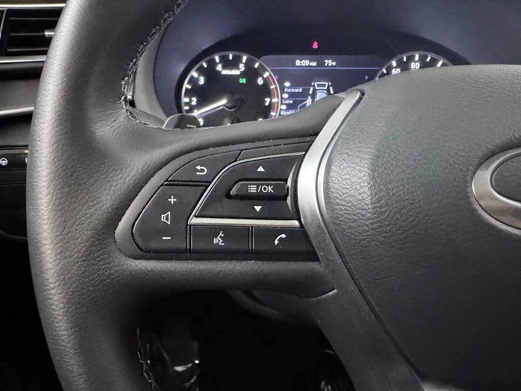 Certified Used 2023 Gray INFINITI LUXE image 24
