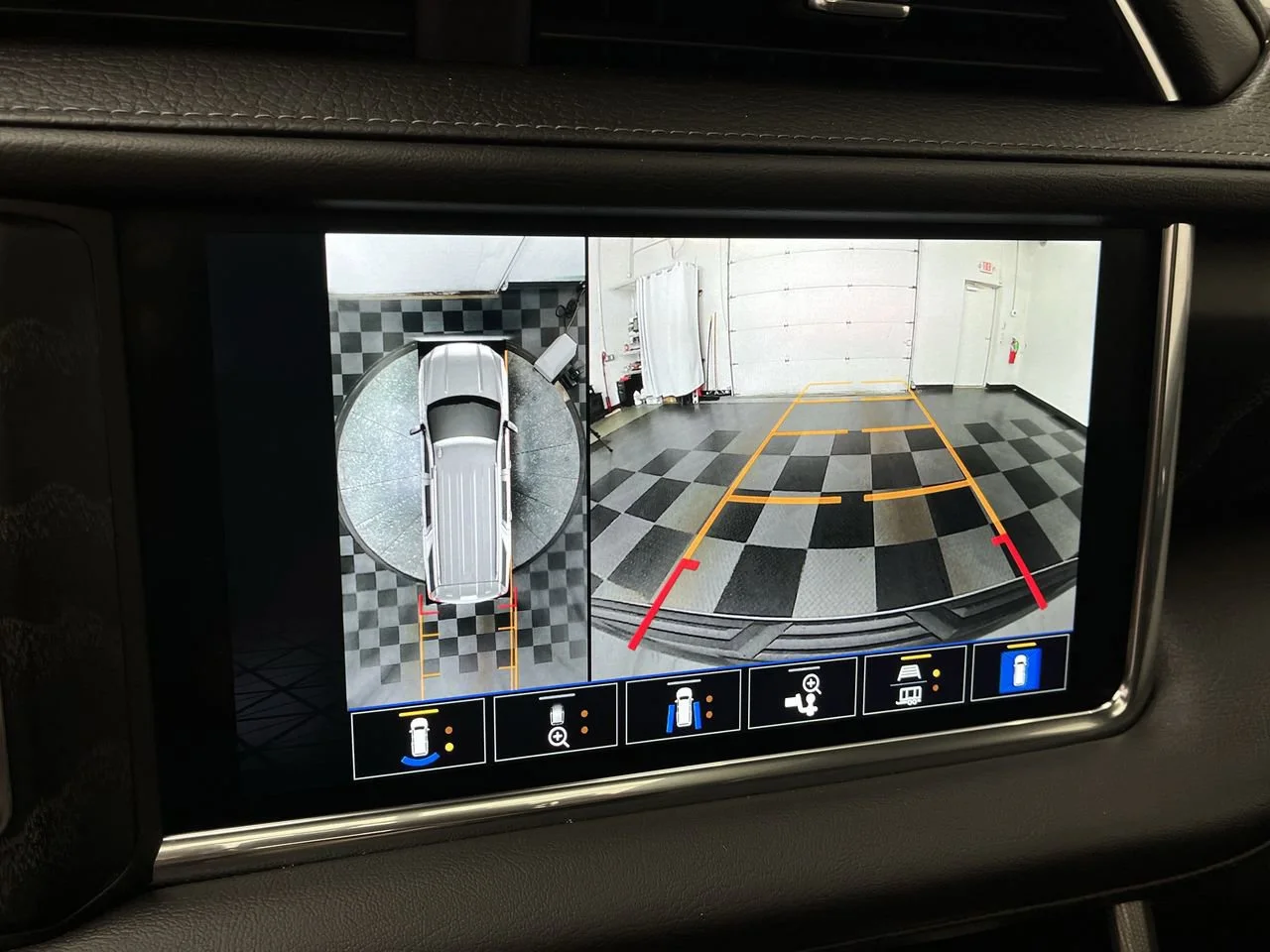 Used 2023 Sterling Metallic GMC Denali image 28