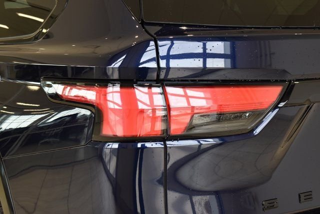 2026 Toyota Sequoia Platinum - Photo 6