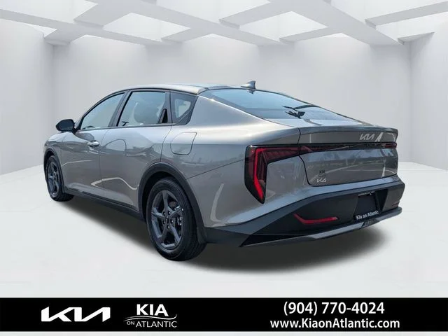New 2026 Gray Kia LXS image 5