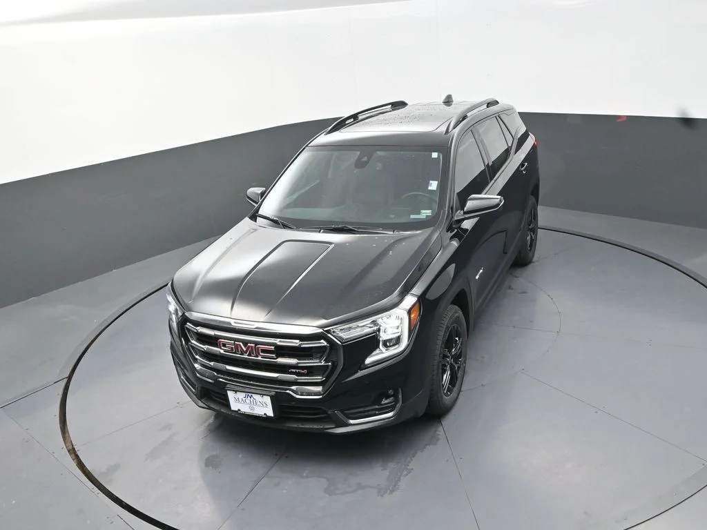 Used 2022 Black GMC AT4 image 16