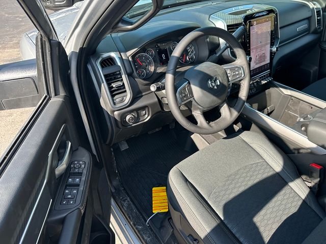2026 RAM 2500 Big Horn - Photo 26