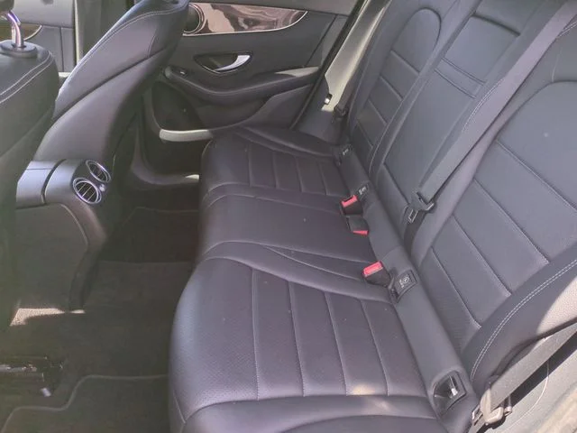 Used 2017 White Mercedes-Benz GLC 300 image 22