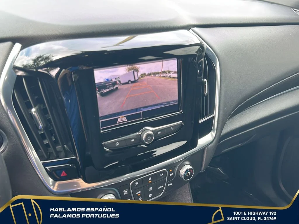 Used 2022 Northsky Blue Metallic Chevrolet LT Cloth image 17