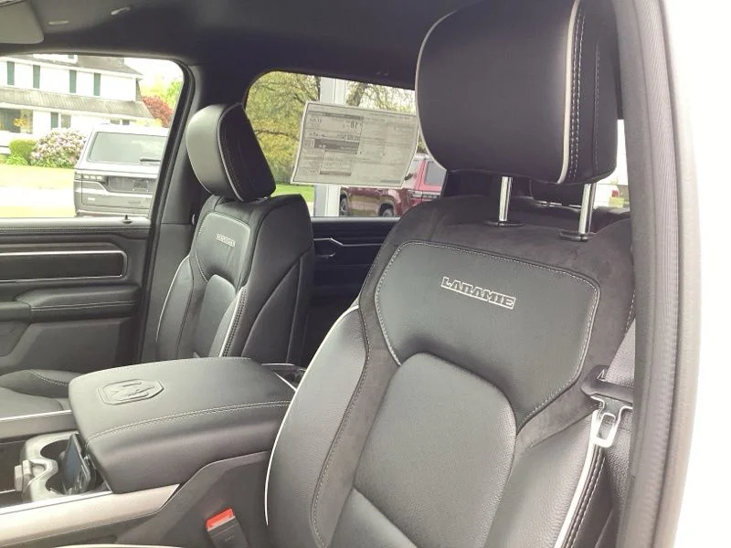 New 2026 Bright White Clear-Coat Exterior Paint RAM Laramie image 23