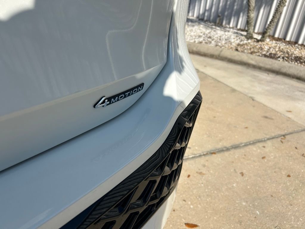 New 2026 White/off-white Volkswagen 2.0T SE R-Line Black image 30