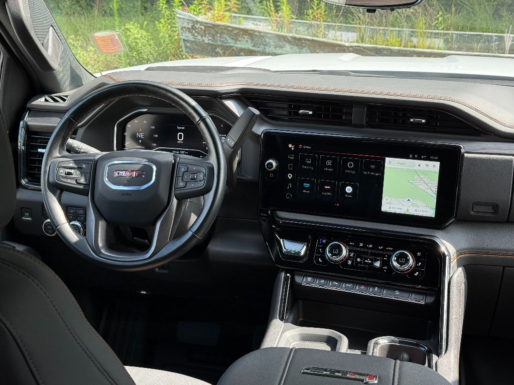 2025 GMC Sierra 2500HD AT4 - Photo 16