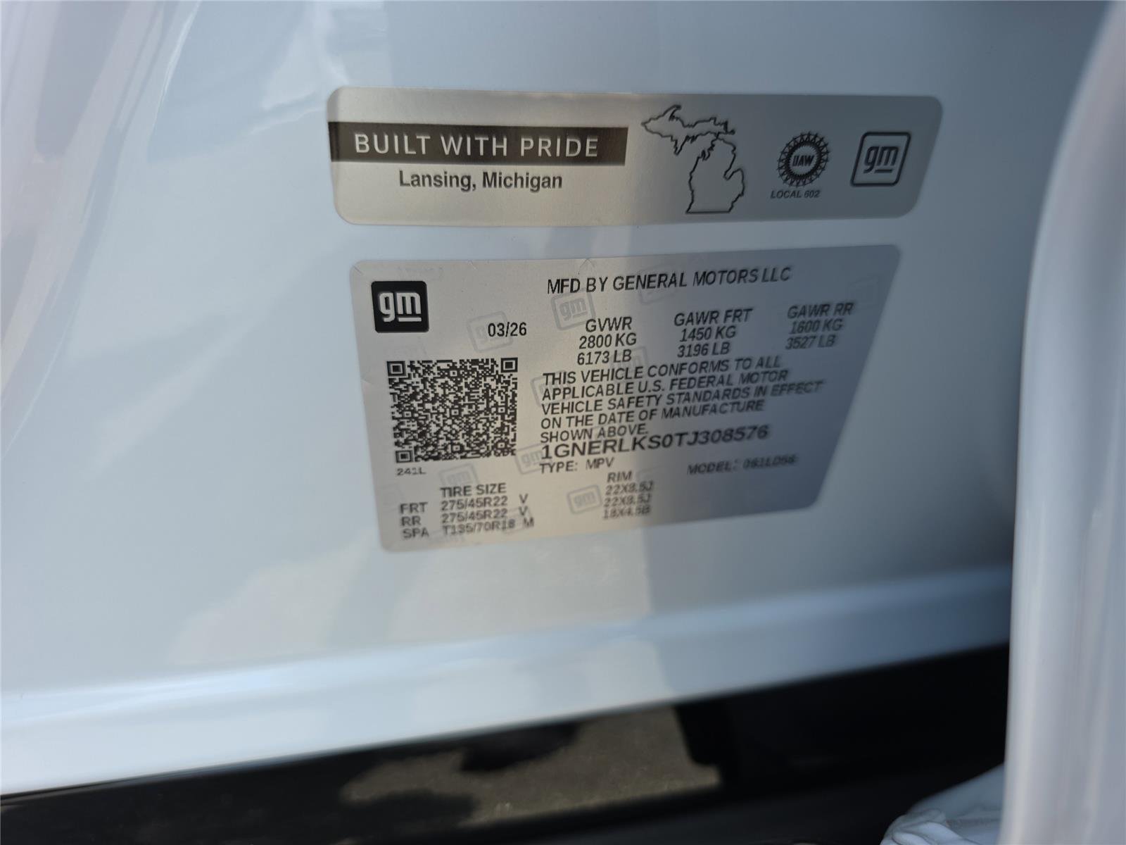New 2026 Polar White Tricoat Chevrolet RS image 42