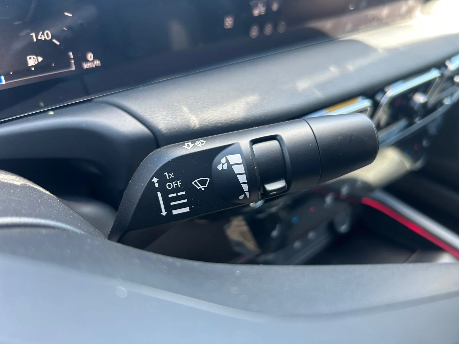 New 2026 Aspen White Tricoat/Super Black Nissan SR image 14