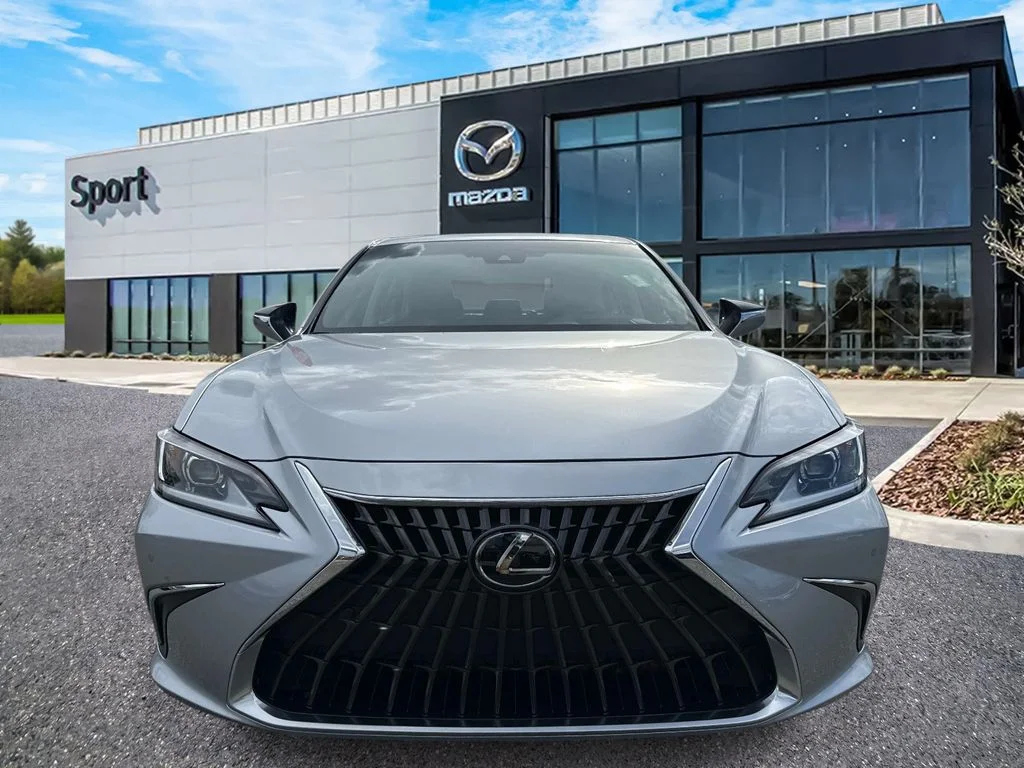 Used 2025 Silver Lexus 350 image 8