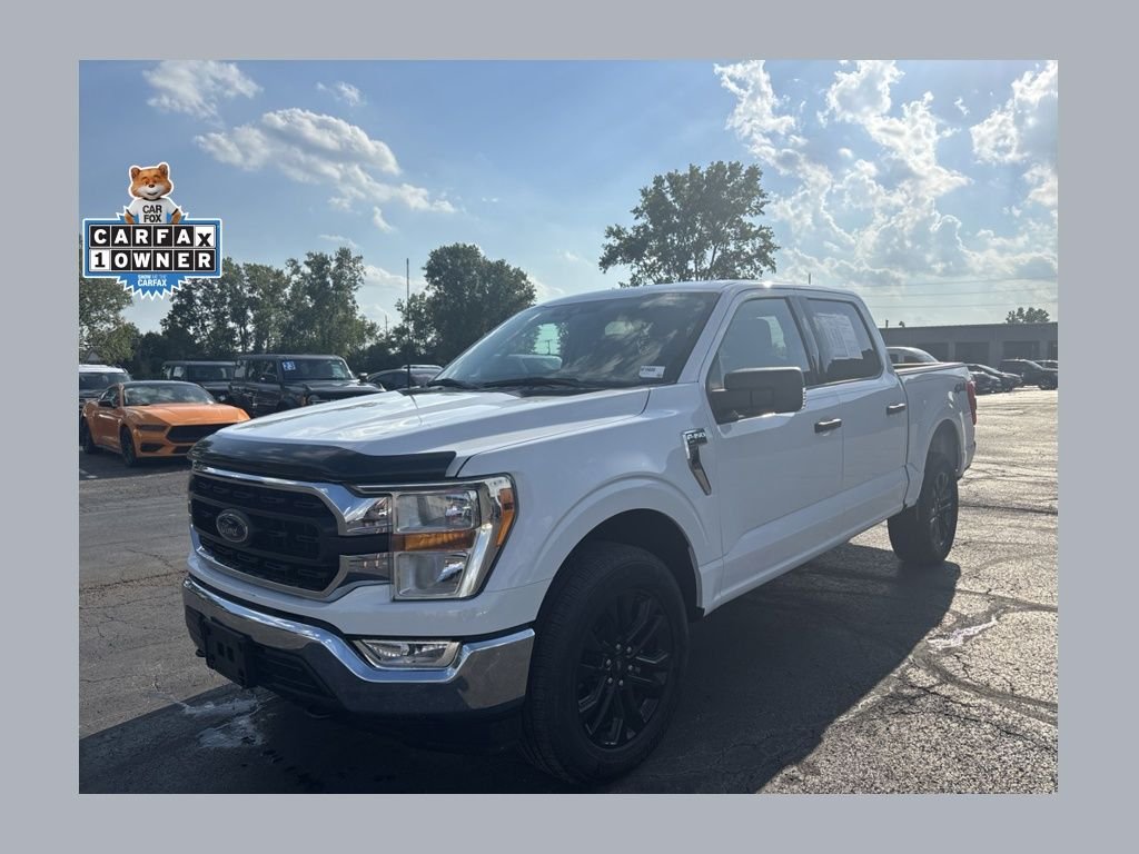 Used 2021 Oxford White Ford XLT image 1