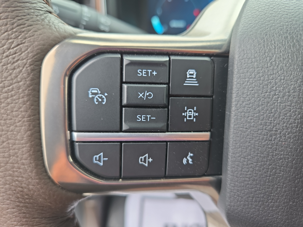 New 2026 Star White Metallic Tri-Coat Ford F-250® King Ranch® image 19