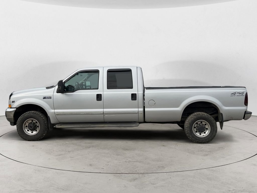 Used 2002 White Ford XLT image 2