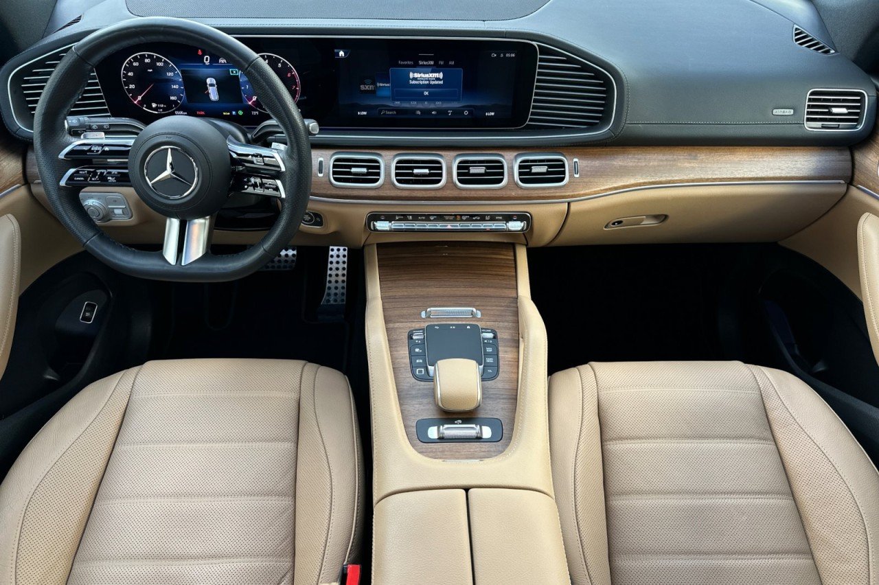 Used 2026 TWILIGHT BLUE METALL Mercedes-Benz GLS 450 image 12