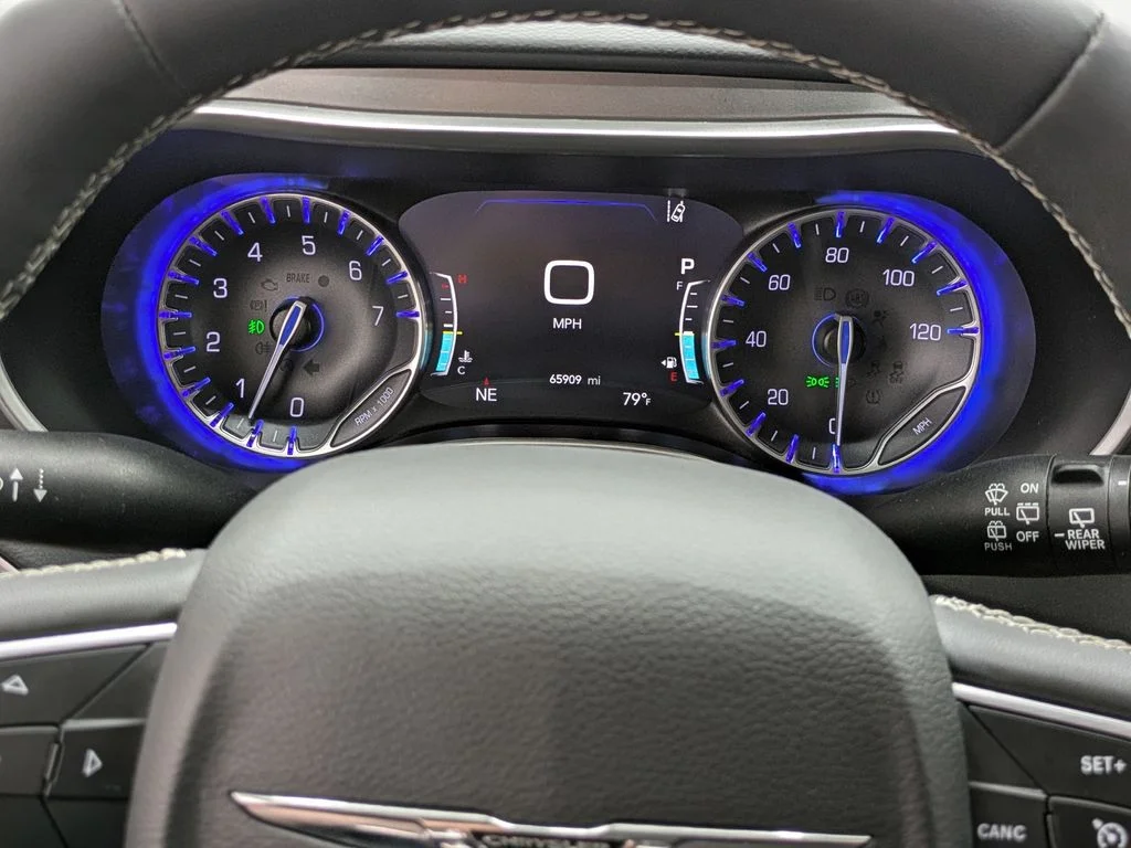 Used 2024 White Chrysler Touring L image 21