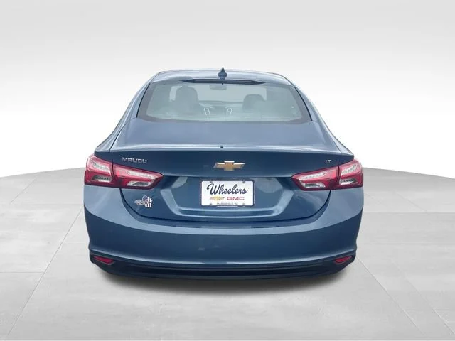Used 2024 Lakeshore Blue Metallic Chevrolet 2LT image 4