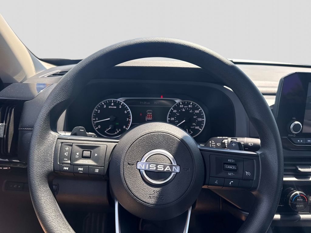 Used 2025 Silver Nissan S image 26