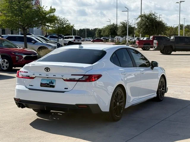 Used 2026 Ice Toyota SE image 4