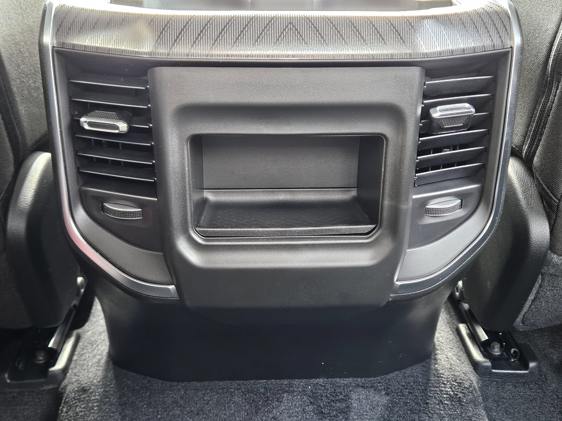 New 2026 Granite Crystal Metallic Clear-Coat Exterior Paint RAM Express image 23