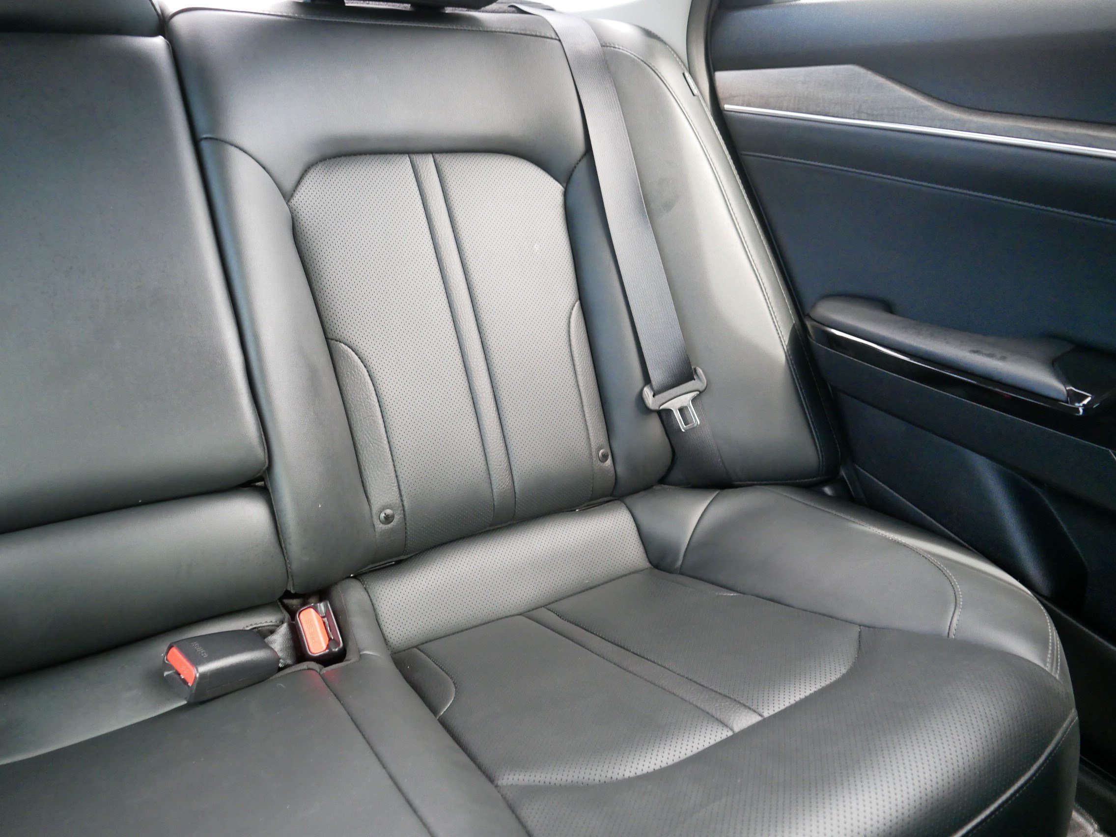 Used 2023 Ebony Black Kia EX image 14