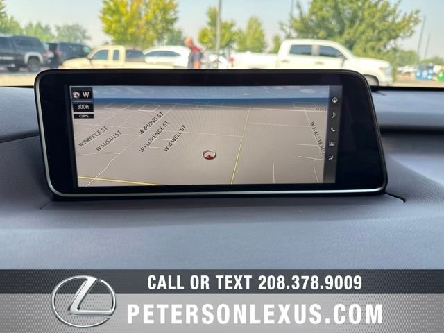 Used 2018 White Lexus 350 image 17