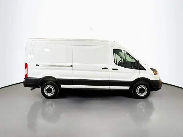 New 2026 Oxford White Ford Cargo Van image 8