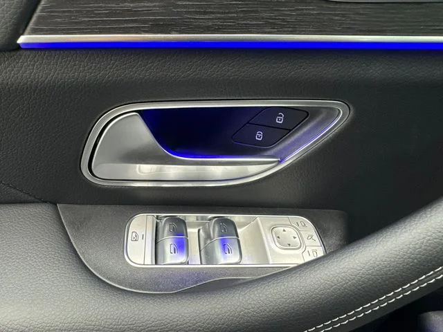 New 2026 MANUFAKTUR Alpine Gray Mercedes-Benz GLS 450 image 39