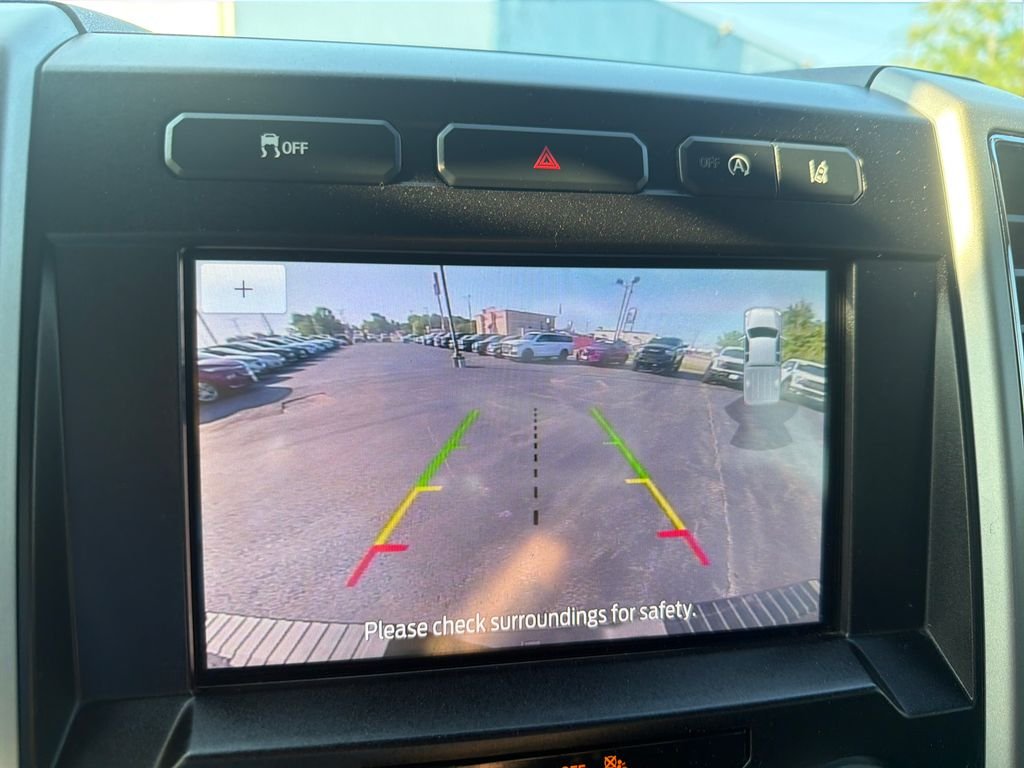 Used 2020 Blue Ford Lariat image 10