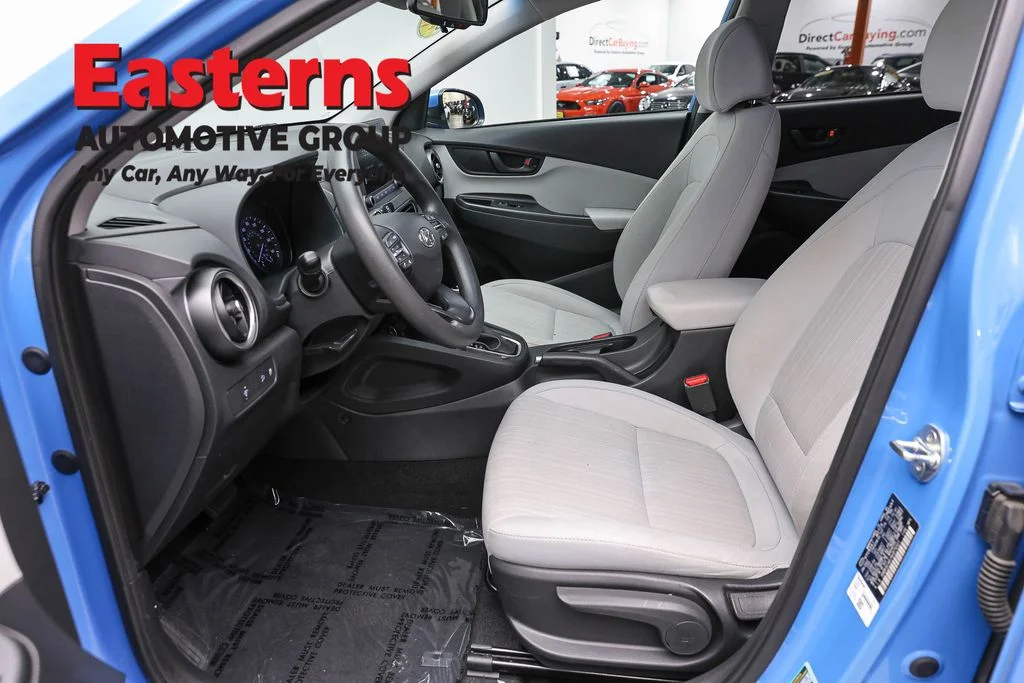 Used 2022 Blue Hyundai SEL image 13
