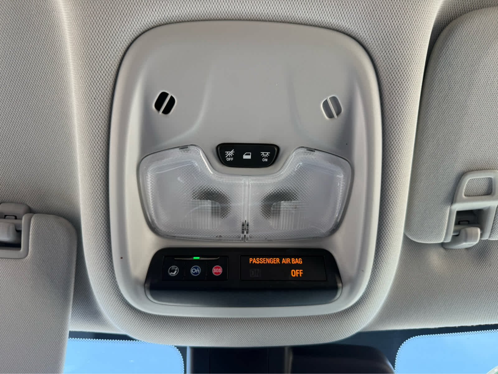 Used 2024 Summit White Chevrolet LT image 21