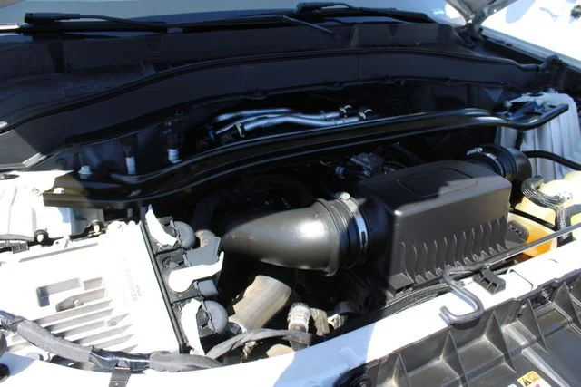 Used 2021 White Ford Platinum image 12