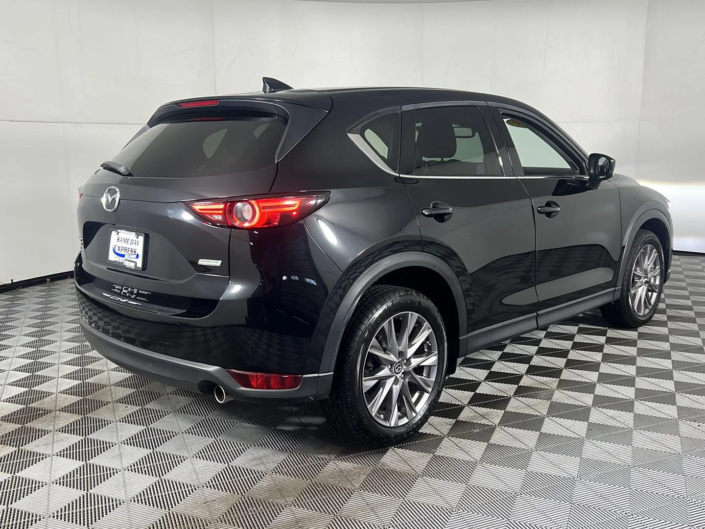Used 2019 Jet Black Mica Mazda Grand Touring image 15