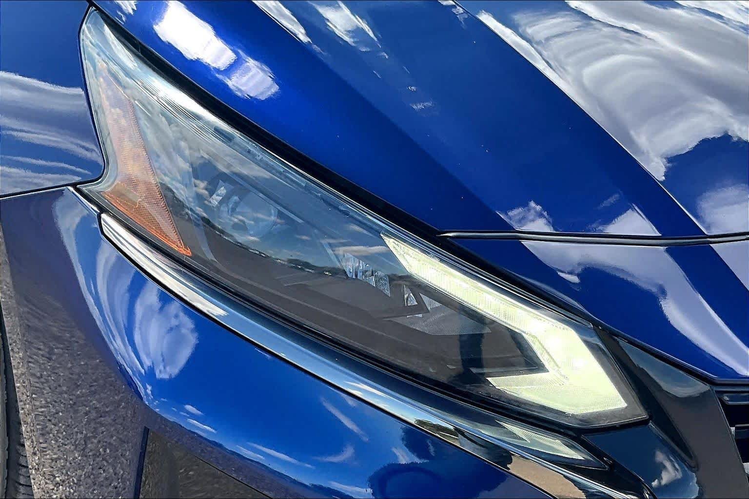Used 2023 Deep Blue Pearl Nissan 2.0 SR image 35