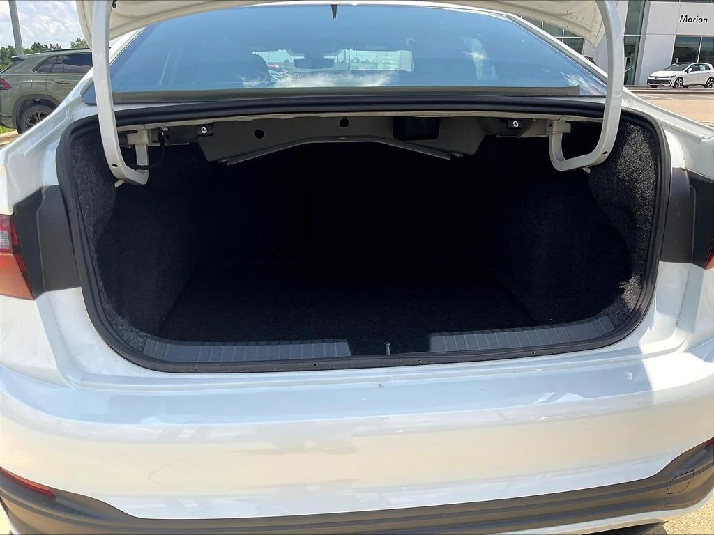 New 2026 White Volkswagen 1.5T Sport image 15