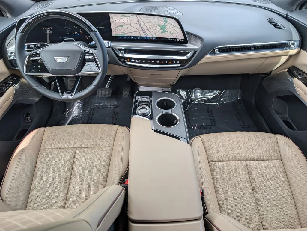 Used 2024 Crystal White Cadillac Luxury image 19