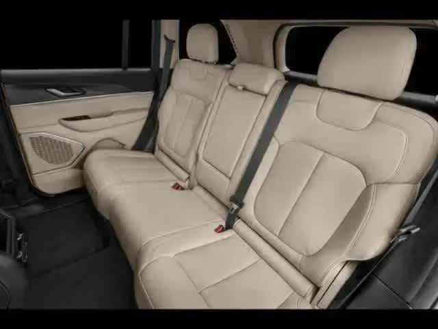 2025 Jeep Grand Cherokee Altitude - Photo 10