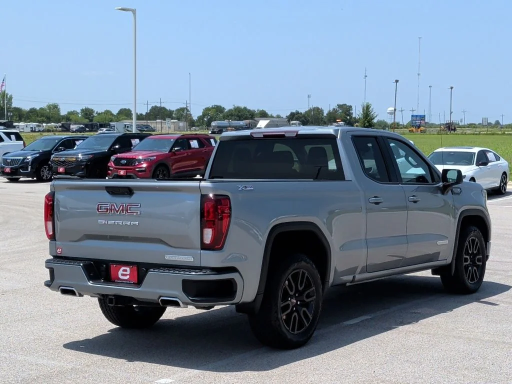 Used 2023 Sterling GMC Elevation image 8