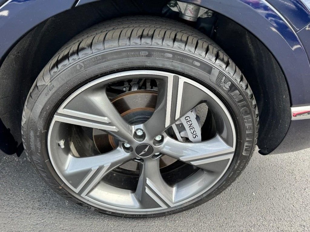 Certified Used 2025 Capri Blue Genesis 3.5T Prestige image 7