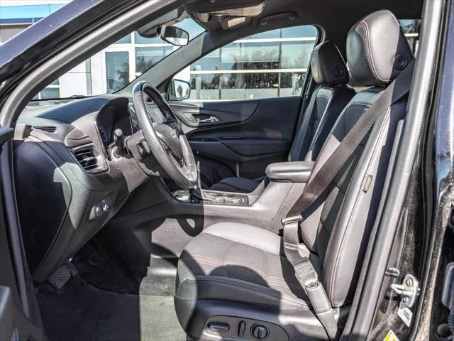 Certified Used 2022 Mosaic Black Metallic Chevrolet RS image 7