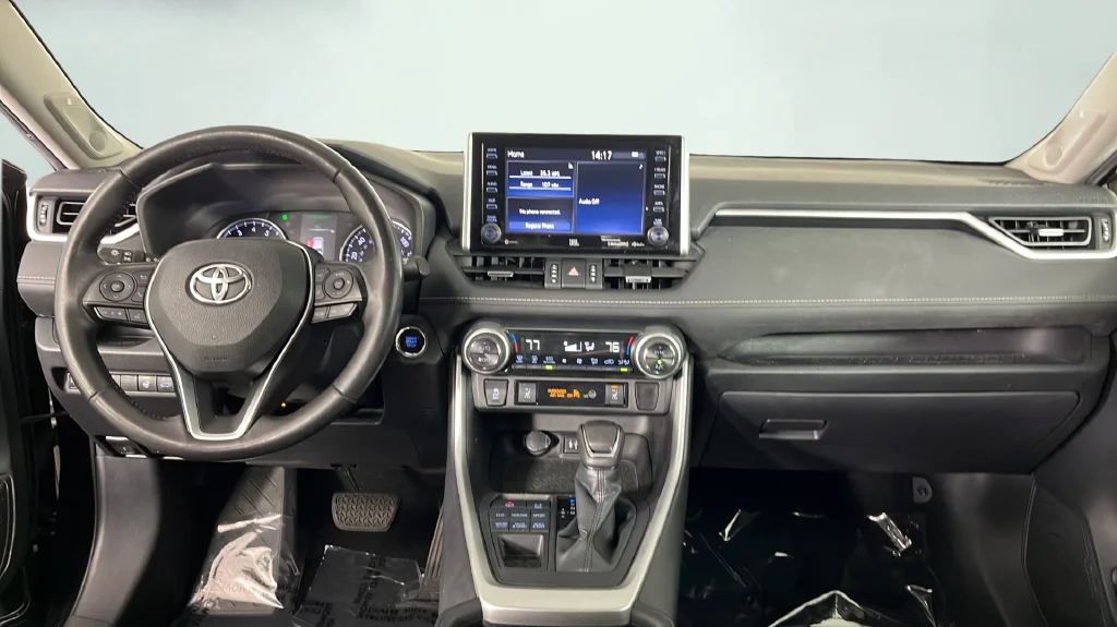 2019 Toyota RAV4 XLE Premium - Photo 21