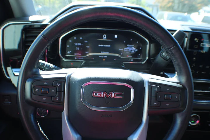 Certified Used 2023 STERLING METALLIC GMC Elevation image 11