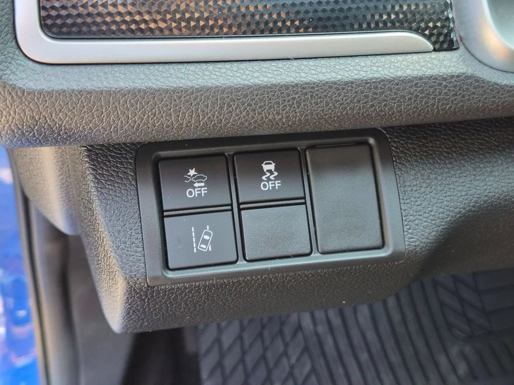 Used 2020  Honda Sport image 15