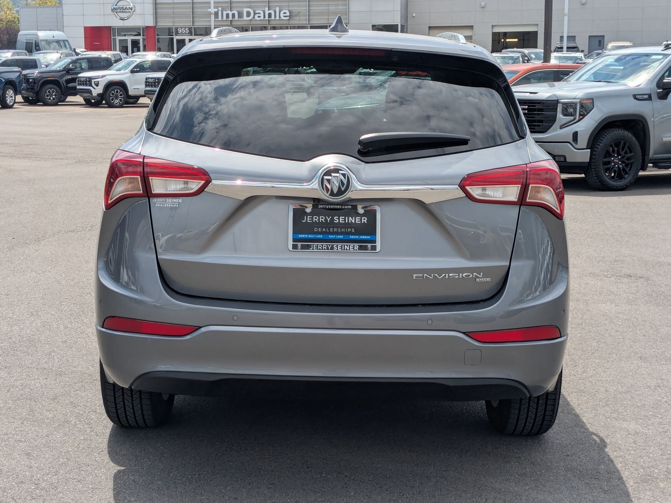 Certified Used 2020 SATIN STEEL METALLIC Buick Essence image 4