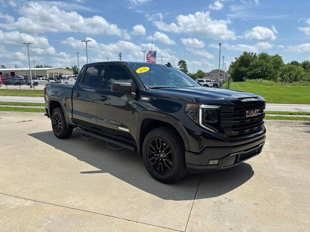 Used 2026 Onyx Black GMC Elevation image 34