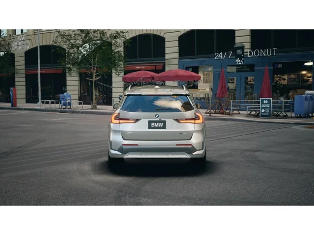 New 2027 Space Silver Metallic BMW X1 28i image 5