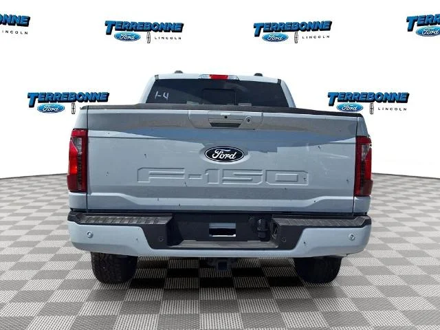 New 2026 Avalanche Ford XLT image 6