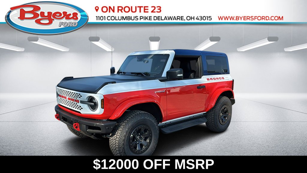 Oxford White 2025 Ford Bronco SUV / Crossover Four-Wheel Drive 