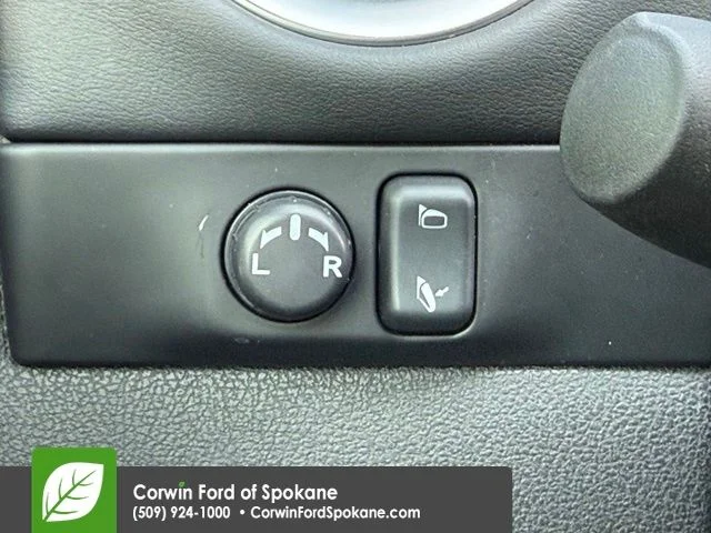 Used 2009 Black Obsidian Nissan Premium image 23