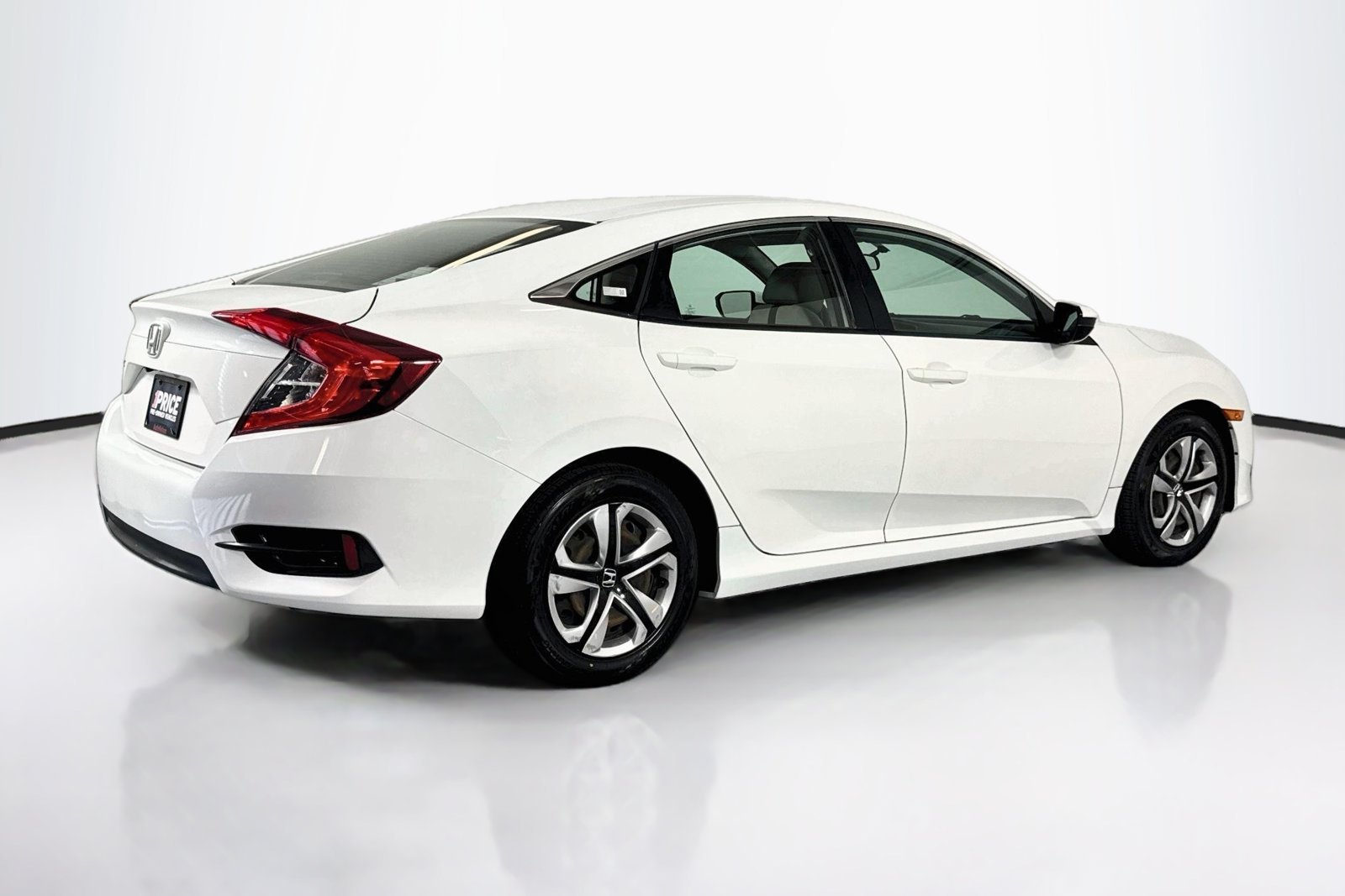 Used 2017 Taffeta White Honda LX image 5